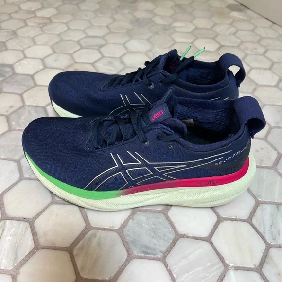 ASICS GEL-NIMBUS 25 Women's Sneakers
Size 7.5 - Picture 12 of 12